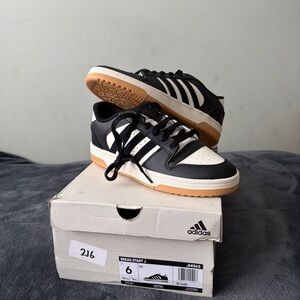 Adidas break start j